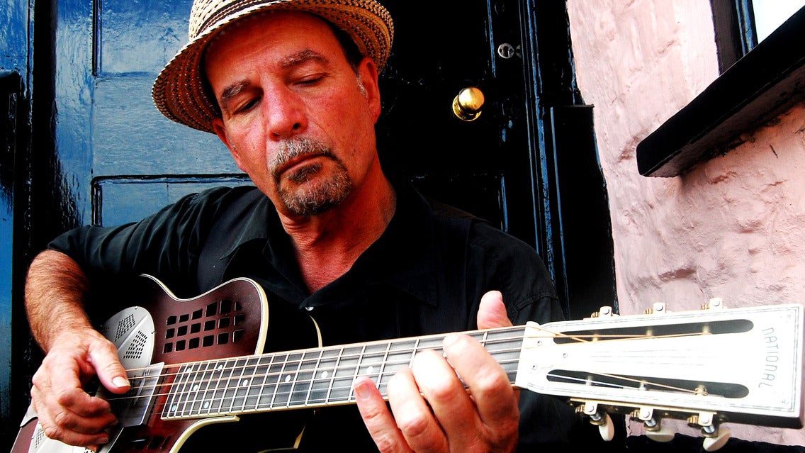 Steve James